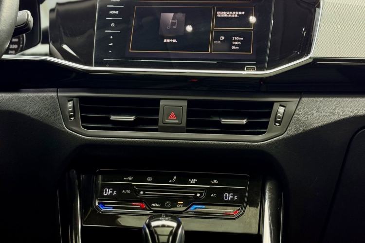 Used Volkswagen Tayron 2020 330TSI Two-Wheel Drive Luxury Smart Connectivity Version