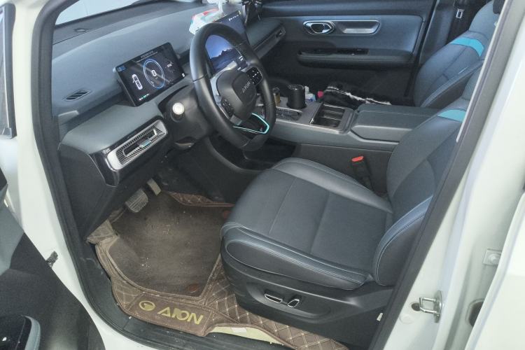 Used AION Y 2023 Younger Star Edition Left Front Seat