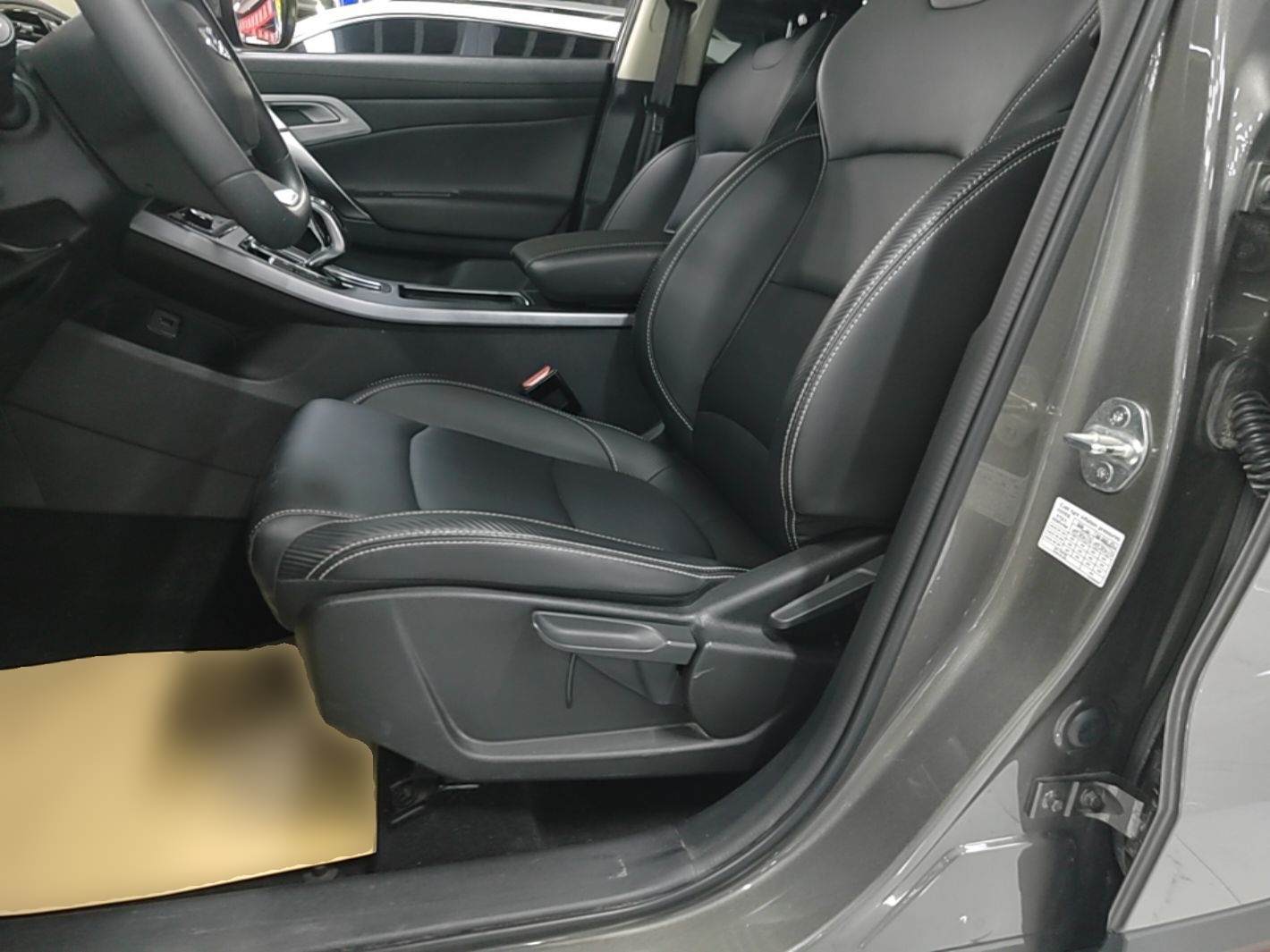 Geely Auto Emgrand X7 Sport 2021 1.8TD DCT Two-Wheel Drive Asian Games Comfort Edition — снимка 17