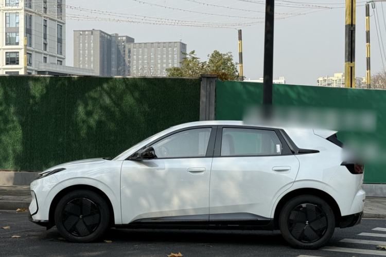 Used ARCFOX T1 2025 Model 425 PRO