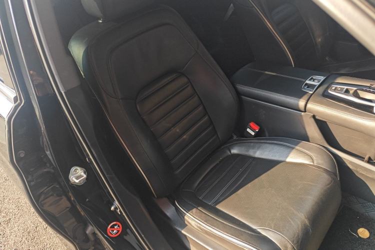 Used Honda UR-V 2017 240TURBO Two-Wheel Drive Classic Edition China VI
