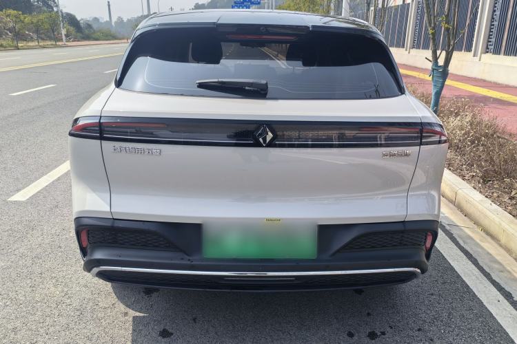 Used Baojun Yunhai 2024 140km Plug-in Hybrid Version
