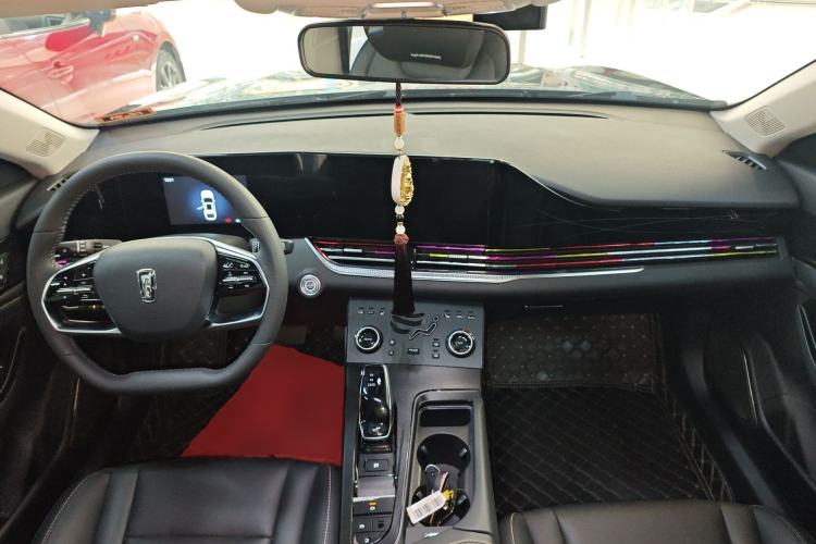 Used Bestune B70 2023 Third Generation 1.5T Automatic Enjoyment Version Center Console