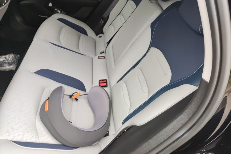 Used Geely Auto Preface 2023 2.0TD Prestige Version Left Rear Seat