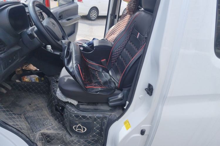 Used CHANGAN KAICHENG Ruixing M60 2023 1.5L GDI Comfort-Class Passenger Vehicle 6/7 Seats
