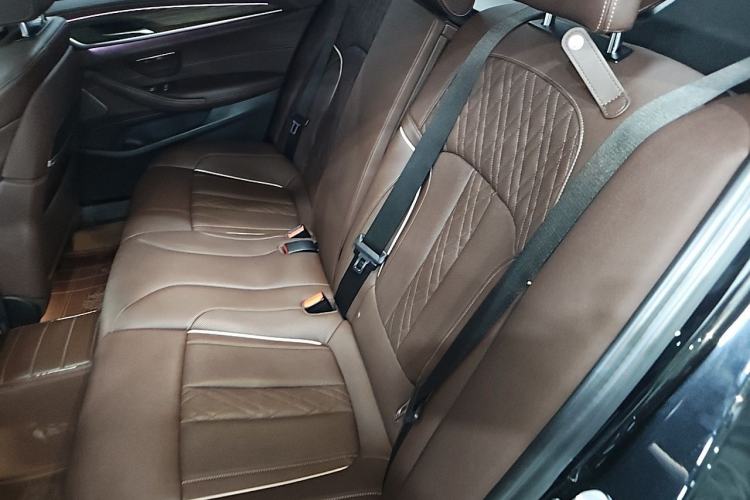 Used BMW 5 Series 2022 Updated 530Li Luxury Edition Premium Package
