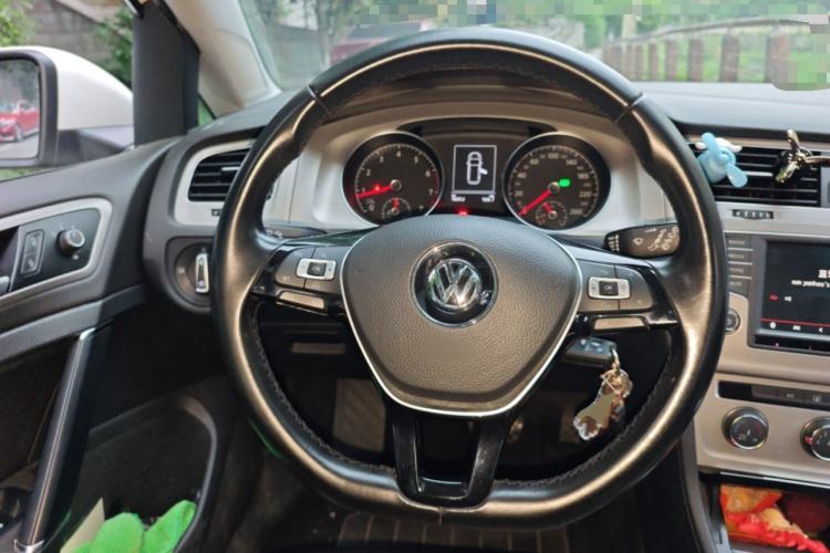 Used Volkswagen Golf 2015 1.4TSI Comfort Travel Edition
