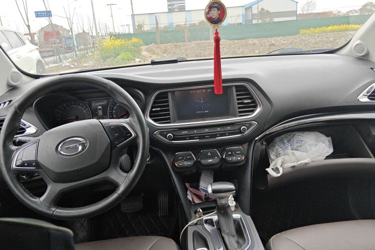 Used GAC Trumpchi GS4 2016 235T G-DCT Luxury Edition Center Console