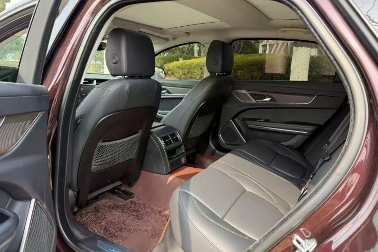 Used Jaguar XFL 2021 XFL 2.0T P200 Two-Wheel-Drive Elite Luxury Edition Interior 3