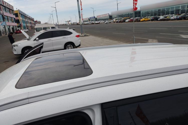 Used CHANGAN CS55 2018 1.5T Manual Colorful Model China V Standard