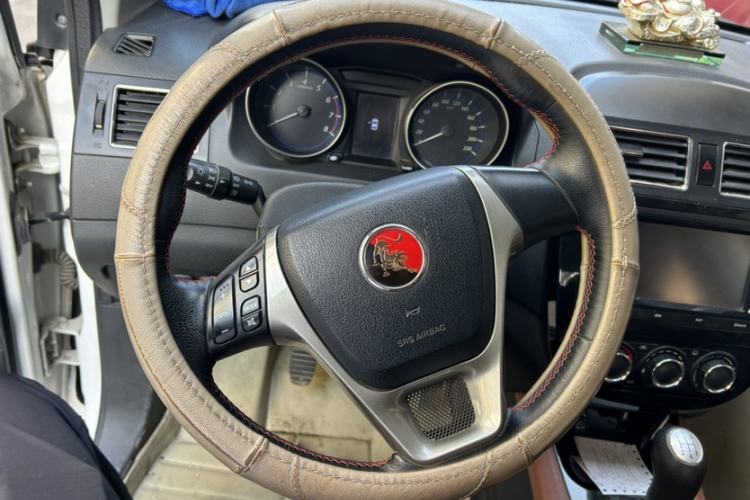 Used FORTHING Joyear X5 2015 1.6L Manual Luxury Model
