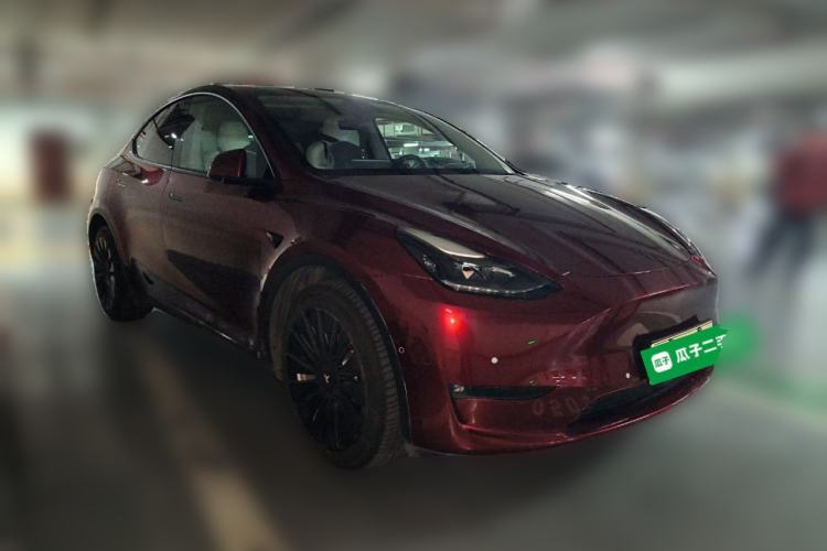 Used Tesla Model Y 2021 Long-Range All-Wheel-Drive Version 3D7
