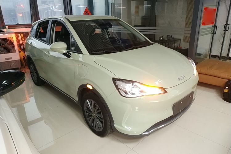 Used NETA V 2022 Chao 400 Lite Front Right 45 Deg