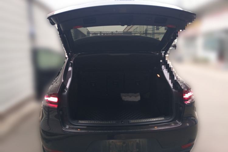 Used Porsche Macan 2018 Macan 2.0T Trunk