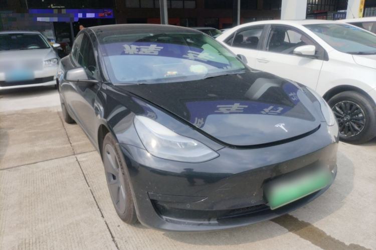 Used Tesla Model 3 2022 Rear-Wheel-Drive Version Front Right 45 Deg
