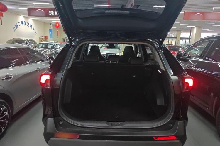 Used Toyota RAV4 2022 Dual-Engine 2.5L E-CVT Four-Wheel Drive Elite Plus Edition
