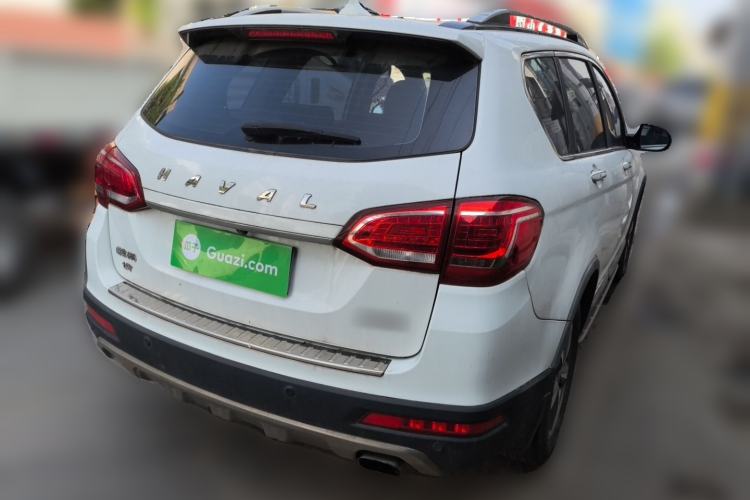 Used Haval H6 2015 Revised Version Sport Edition 1.5T Manual Transmission Two-Wheel Drive Elite Grade
