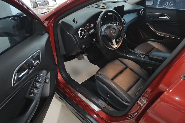 Used Mercedes-Benz GLA 2018 GLA 220 4MATIC Sport Edition
