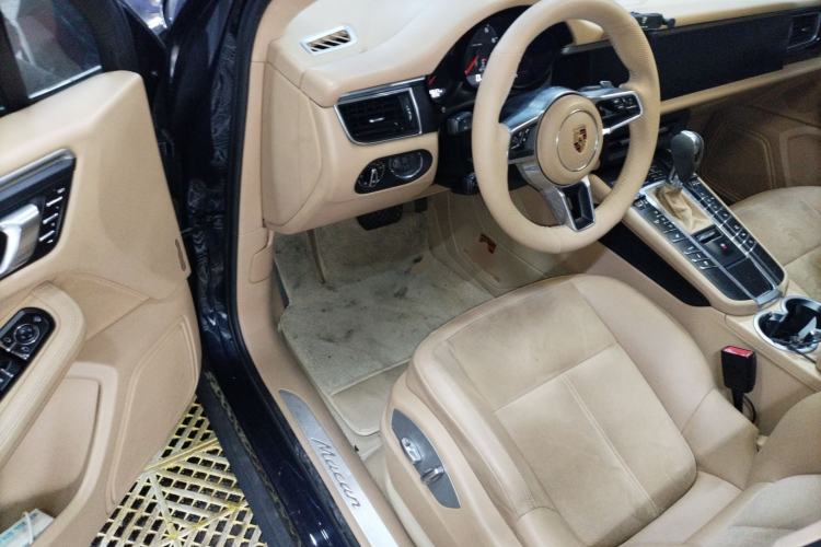 Used Porsche Macan 2017 Macan 2.0T
