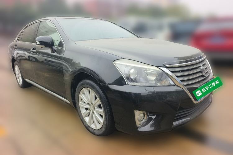 Used Toyota Crown 2012 2.5L Royal
