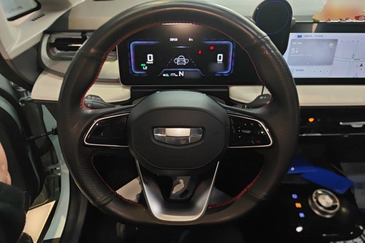 Used Geometry E Firefly 2024 301km Flowing Light Steering Wheel