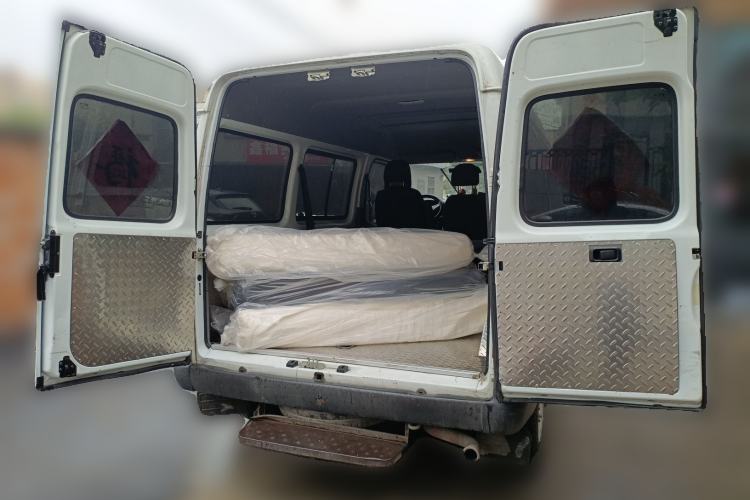 Used JMC Transit 2019 2.8T Commercial Version Short Wheelbase Mid-Roof 6-Seater China VI JX493 Trunk