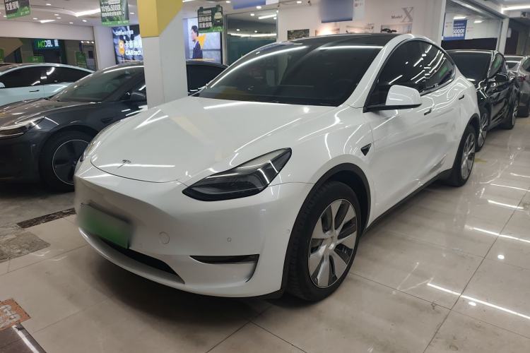 Used Tesla Model Y 2022 Long-Range All-Wheel-Drive Version
