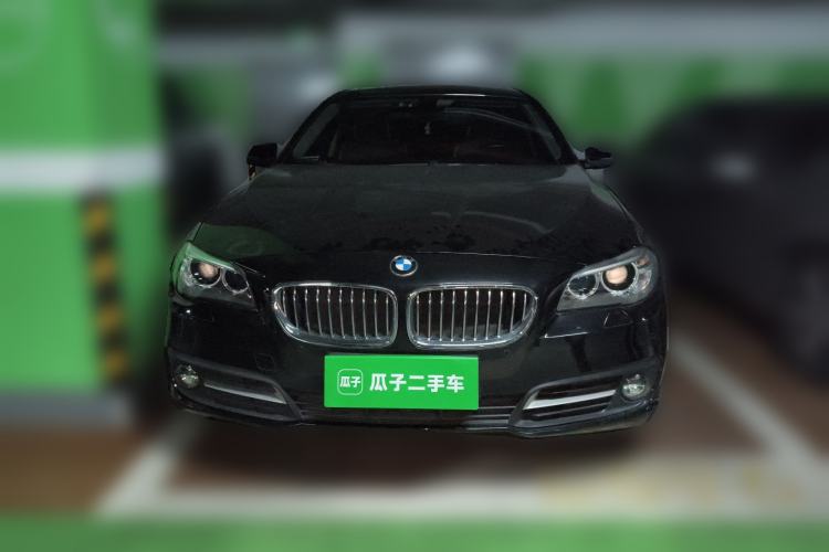 Used BMW 5 Series 2014 520Li Elegant Model
