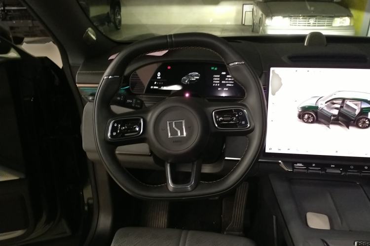 Used Zeekr 7X 2025 100kWh Long-Range All-Wheel Drive Intelligent Driving Version