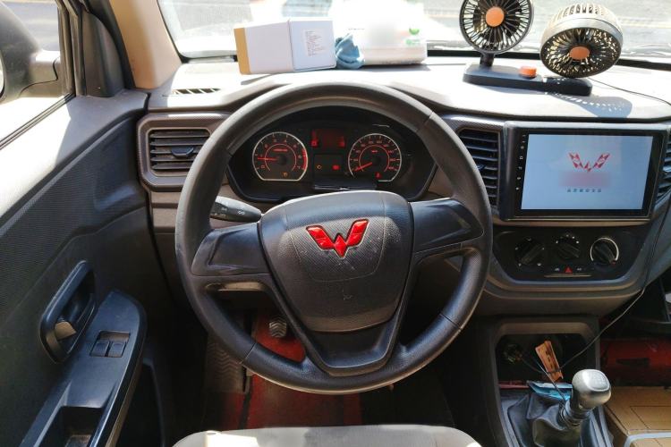 Used Wuling Hongguang V 2021 1.5L Jingqu Version LAR