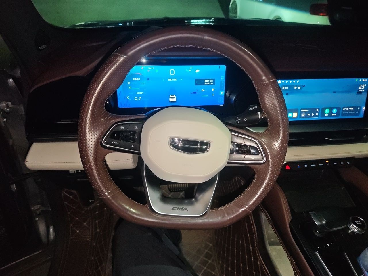 Geely Auto Monjaro L 2021 2.0TD DCT EVO Two-Wheel Drive Smart Luxury Version — снимка 10
