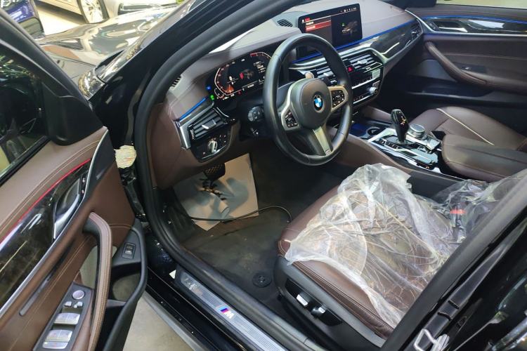 Used BMW 5 Series 2021 525Li M Sport Package

