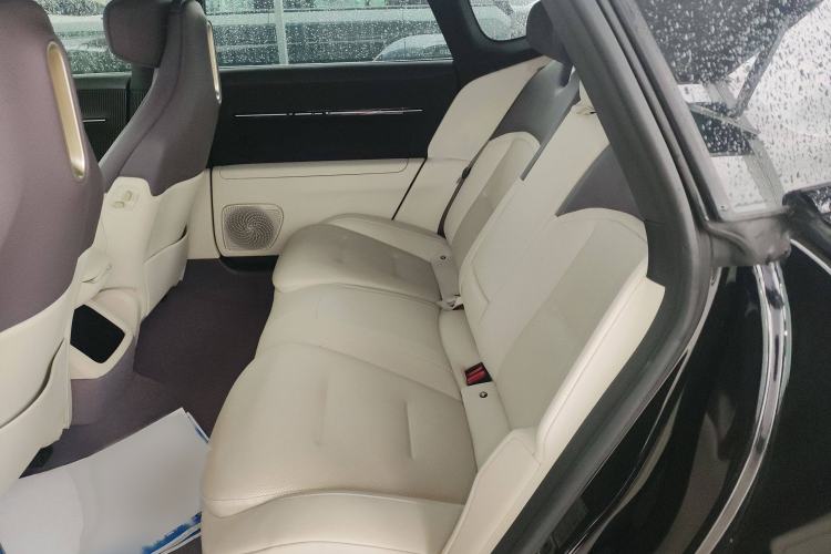 Used Avatr 12 2025 Ultra Extended-Range Edition