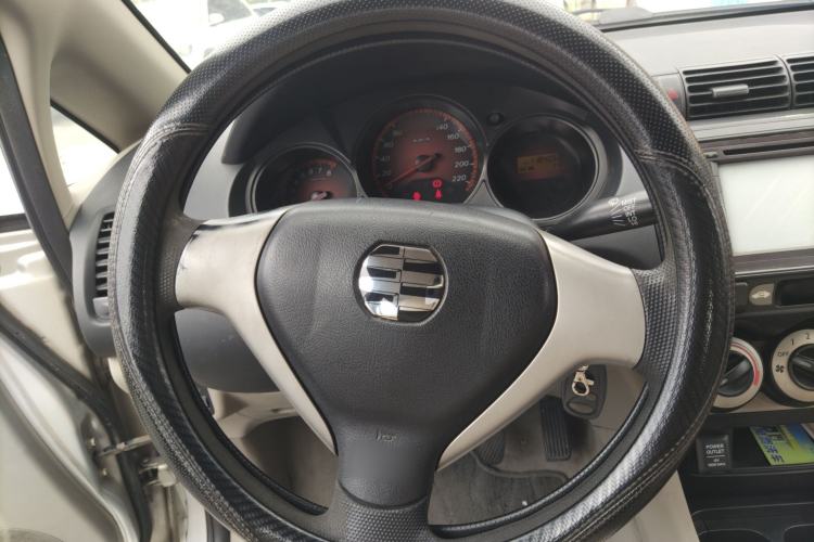 Used Everus S1 2012 1.3L Manual Comfort Edition Steering Wheel
