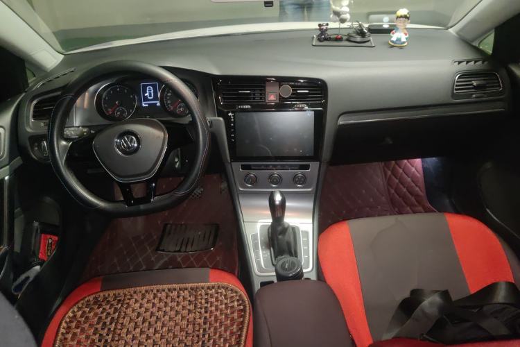 Used Volkswagen Golf 2015 1.6L Automatic Comfort Model