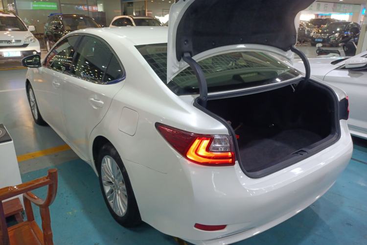 Used Lexus ES 2015 200 Elite Edition
