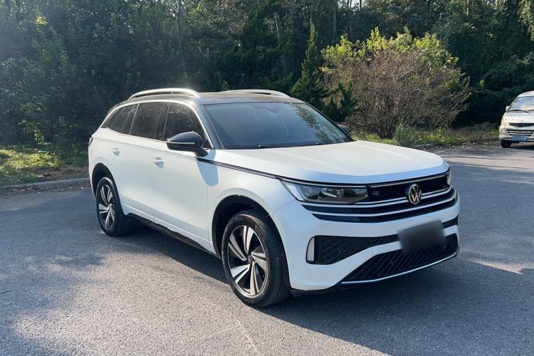 Used Volkswagen Tavendor 2023 380TSI Four-Wheel Drive R-Line Cruise Edition
