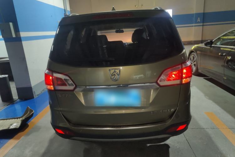 Used Baojun 730 2014 1.5L manual Comfort version 7 seats
