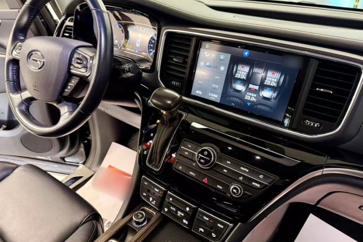 Used GAC Trumpchi M8 2018 320T Luxury Edition
