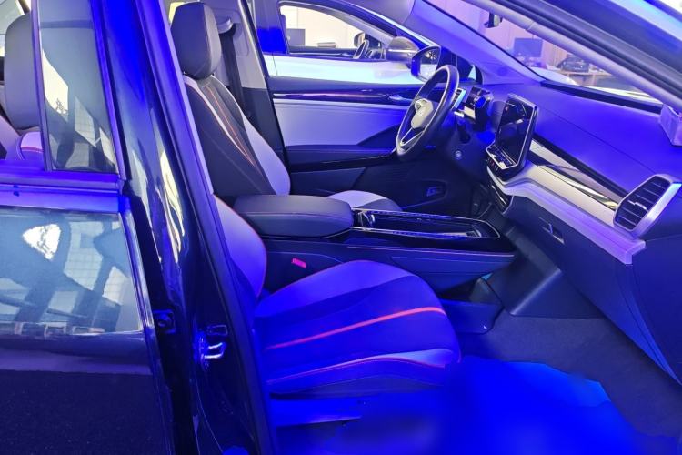 Used Volkswagen ID.6 CROZZ 2022 Long-Range PRO Edition