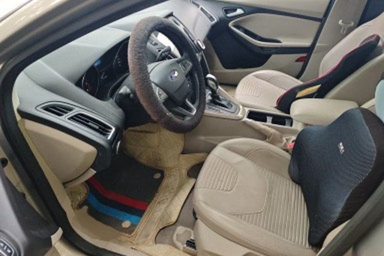 Used Ford Focus 2015 Sedan 1.6L Automatic Trend Model
