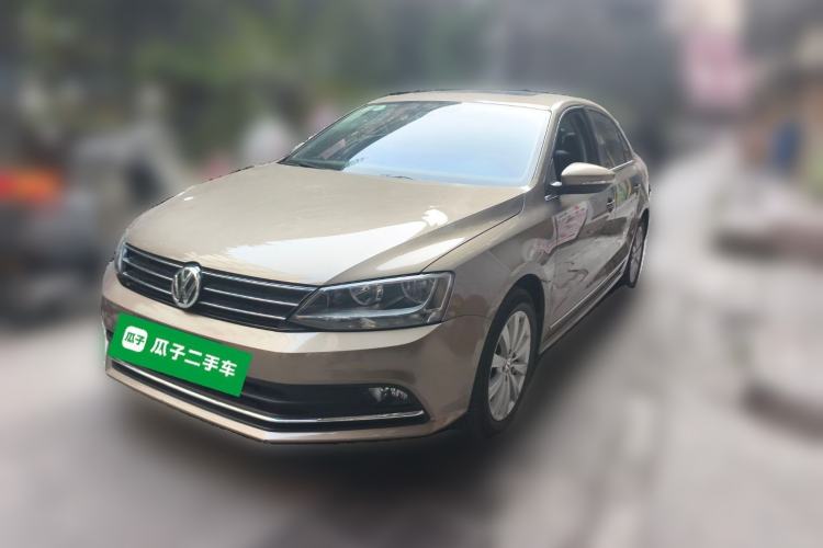 Used Volkswagen Sagitar 2015 230TSI Automatic Comfort Version