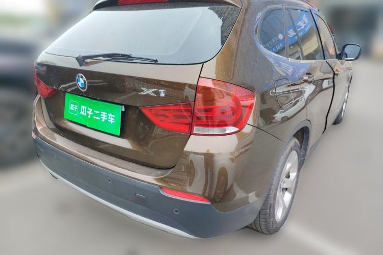 Used BMW X1 2010 sDrive18i Luxury Model Rear Right 45 Deg