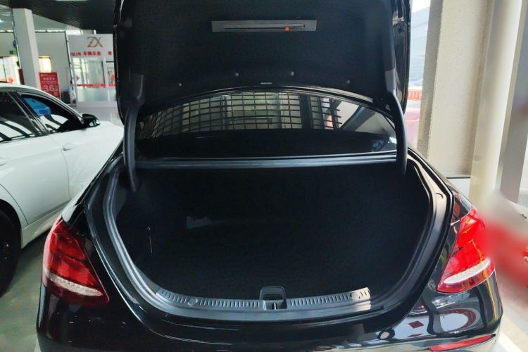 Used Mercedes-Benz E-Class 2016 E 200 L