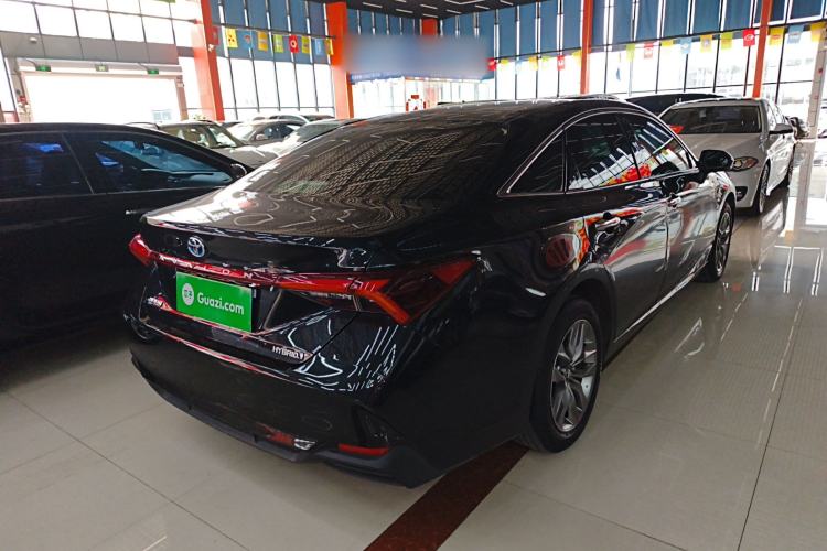 Used Toyota Avalon 2019 Dual-Engine 2.5L Luxury Edition China VI Standard
