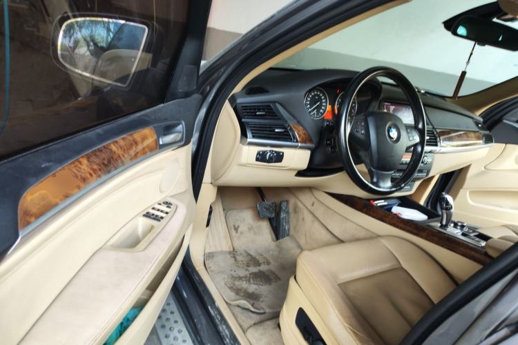 Used BMW X5 2011 xDrive35i Leading Model