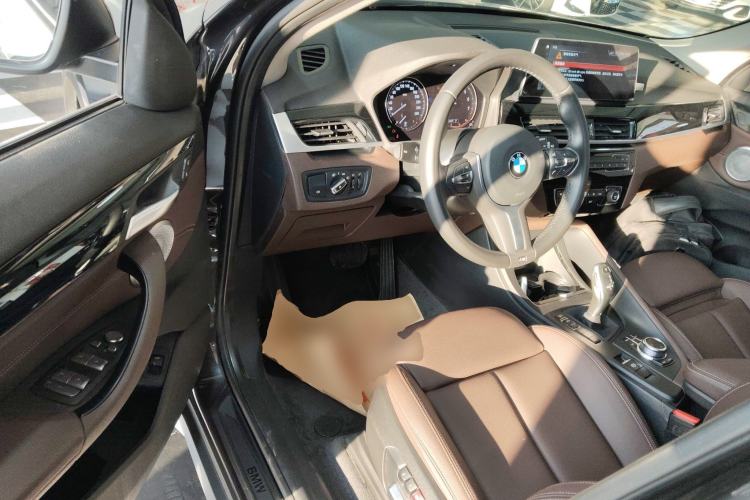 Used BMW X1 2021 Restyled sDrive25Li Leading Edition
