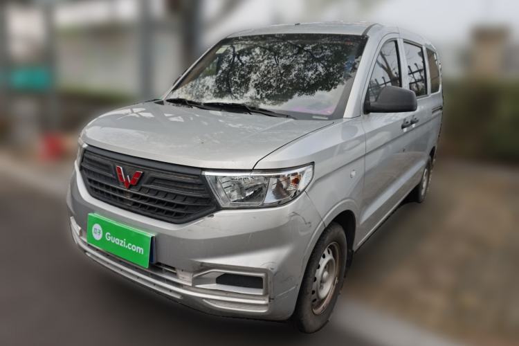 Used Wuling Hongguang V 2022 1.5L Jingqu Edition Electric-Assist LAR