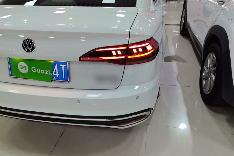 Used Volkswagen Bora 2025 200TSI DSG Enjoy PRO Edition Right Rear Taillight