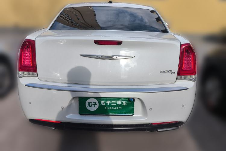 Used Chrysler 300C 2016 3.0L Supreme Edition
